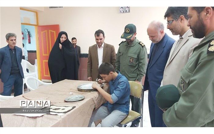 باید هنر و استعداد فرزندانمان را باور کنیم