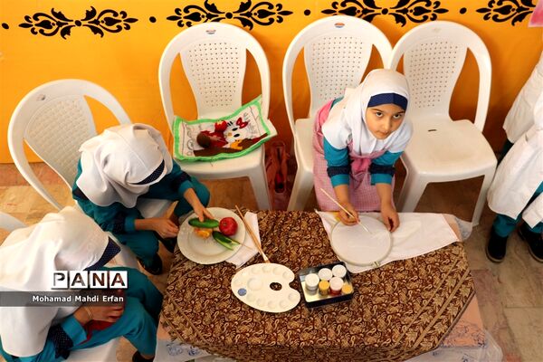 برگزاری نمایشگاه هفته پژوهش در مدارس آباده