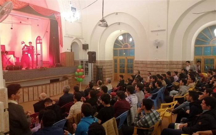 یلدای خاطره انگیز دبیرستان ایرانشهر یزد