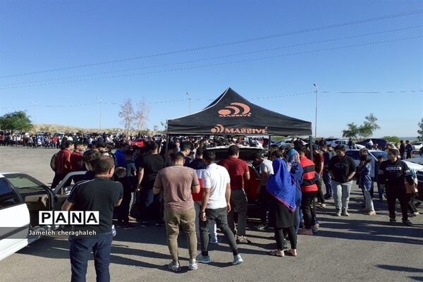 همایش اتومبیل رانی در جاده سد اندیمشک