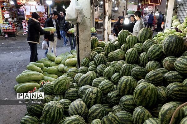 خرید شب یلدا دربازار شهرستانی
