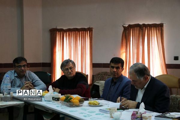 جلسه شورای مرکزی انجمن اولیا و مربیان مازندران