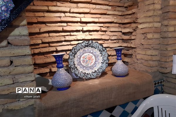 برپایی بازارچه صنایع دستی در سرای فاتح نی ریز