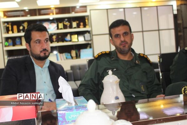 جلسه ستاد هماهنگی و پشتیبانی بسیج دانش‌آموزی استان بوشهر