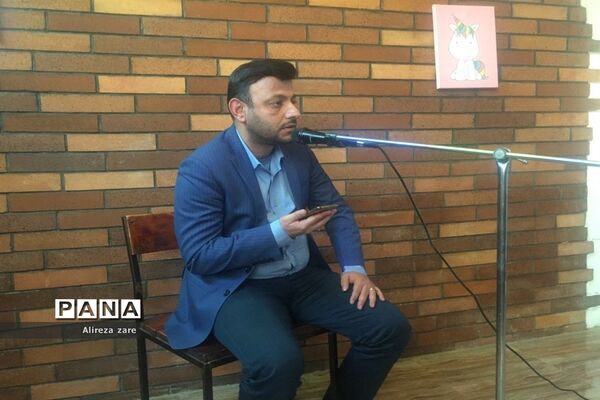 نشست ادبی دال در بوشهر