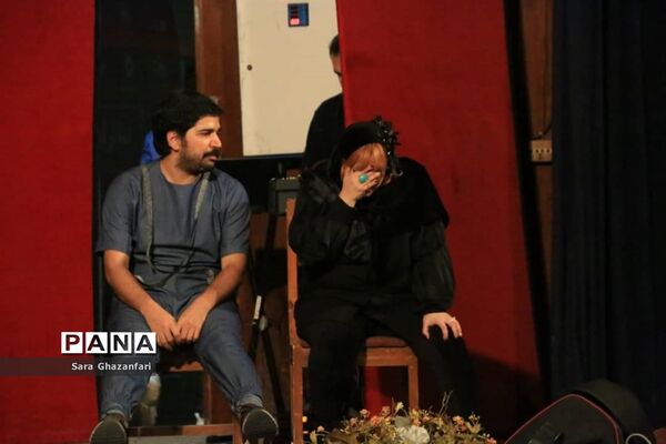 اجرای تئاتر لیگ قهرمانان در ساری