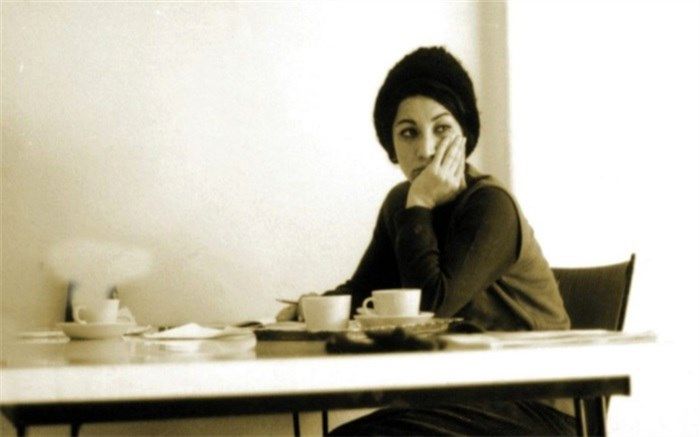 به یاد پری کوچک غمگینی که در اقیانوسی مسکن داشت