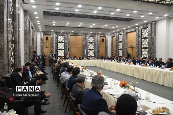 نشست هلدینگ ثروت‌آفرینی مازندران