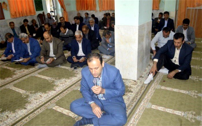 برگزاری مراسم پر فیض زیارت عاشورا در آموزش و پرورش استان بوشهر