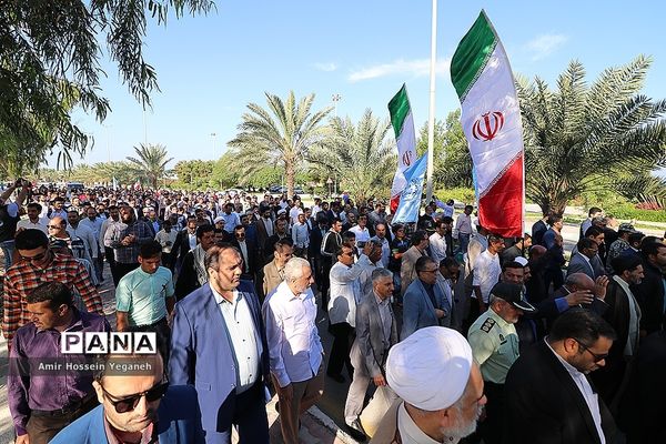 راهپیمایی حماسه 9 دی در جزیره کیش
