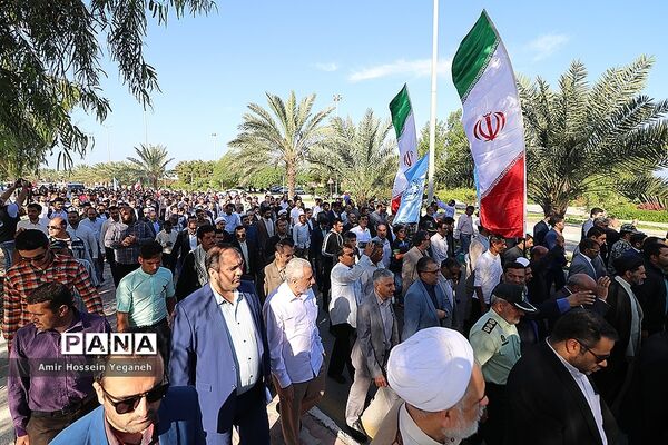 راهپیمایی حماسه 9 دی در جزیره کیش