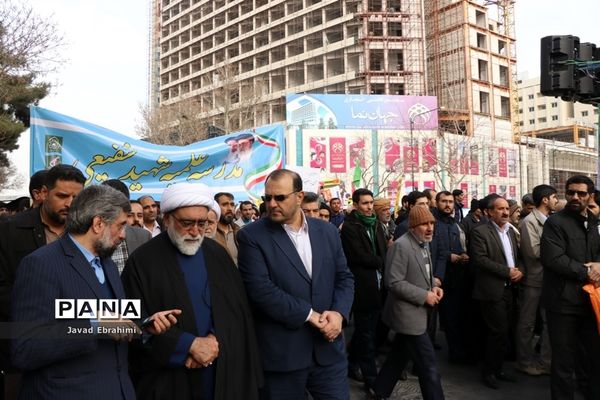 راهپیمایی مردم مشهد در گرامیداشت حماسه 9 دی ماه