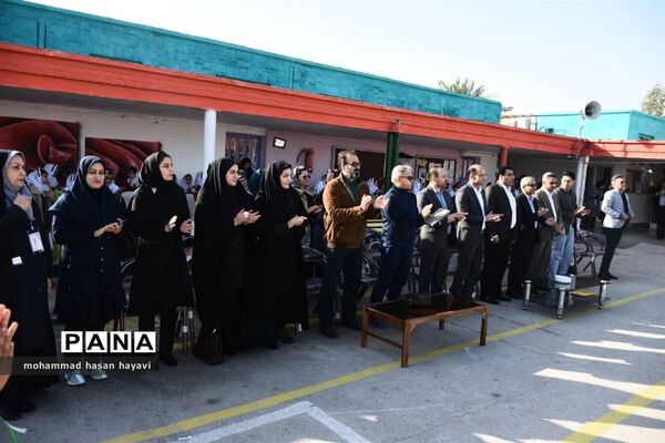آیین افتتاحیه المپیاد ورزشی درون مدرسه آبادان در دبستان جلال آل احمد