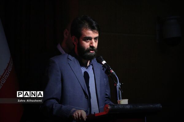 آیین تقدیر از پیشکسوتان و فعالان صنعت اسباب بازی