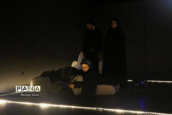 اجرای نمایش «نَسَخ»