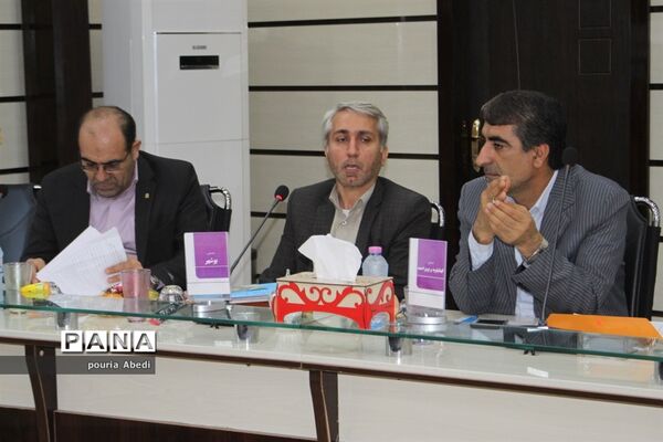 کار گروه کیفیت بخشی به فعالیت های قرآنی در بوشهر