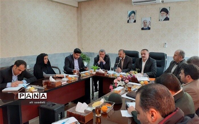 برگزاری همایش هم اندیشی و هم افزایی آموزش دهندگان نهضت سواد آموزی شهرستان کلات