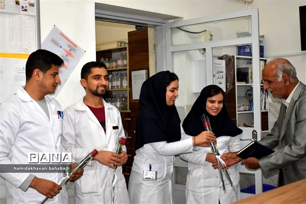 تجلیل از پرستاران دربهاباد