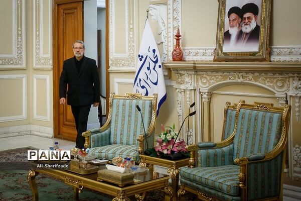 دیدار وزیر امور خارجه قطر با رئیس مجلس