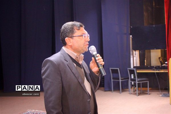 برگزاری مسابقات بازی‌های فکری-سرگرمی رویش در شیراز