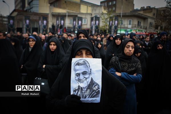 راهپیمایی دانشجویان تهران در پی شهادت سپهبد قاسم سلیمانی