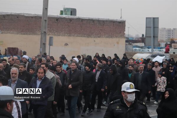 راهپیمایی مردم ولایتمدار منطقه 18 در پی شهادت سپهبد قاسم سلیمانی