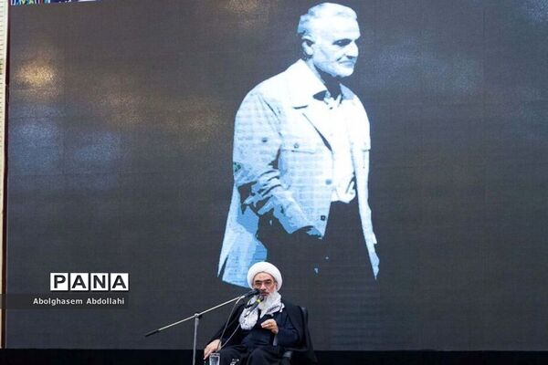 بزرگداشت شهادت سردار سپهبد حاج قاسم سلیمانی و اجلاسیه شهدای رسانه جنوب کشوردر بوشهر