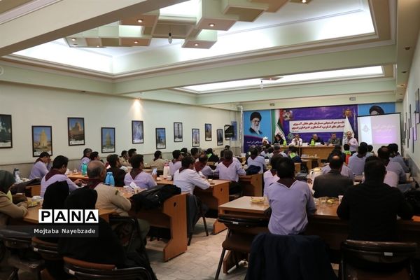 نشست هم اندیشی سازمان‌های دانش آموزی استان‌های خراسان رضوی، فارس و گلستان