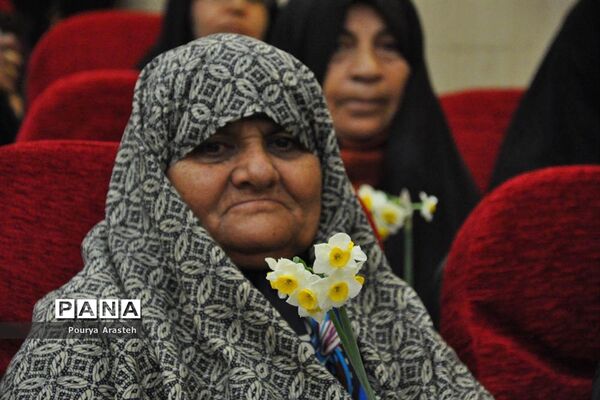 سومین جشن استانی برداشت گل نرگس در شهرستان خوسف