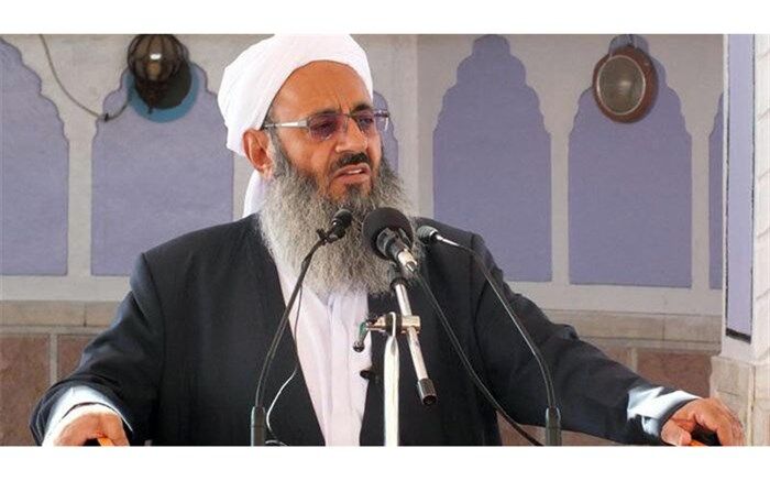 مولوی عبدالحمید شهادت سپهبد سلیمانی را تسلیت گفت