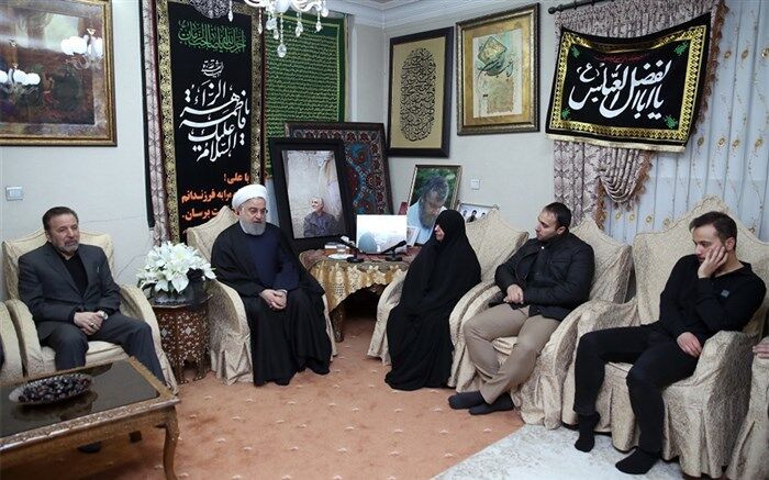رئیس جمهور در دیدار با خانواده سپهبد سلیمانی: آمریکایی‌ها خطای بزرگی مرتکب شدند