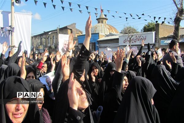 سوگواری مردم کرمانشاه در  پی شهادت سردار سپهبد قاسم سلیمانی