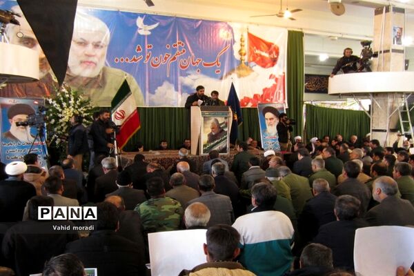آیین بزرگداشت شهید سردارقاسم سلیمانی در مسجد جامع کرمانشاه