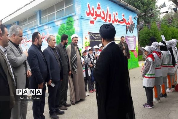 برپایی  کارگاه مهارتی آشنایی با سردار شهید قاسم سلیمانی در دبستان دخترانه اروند ناحیه ۲ اهواز