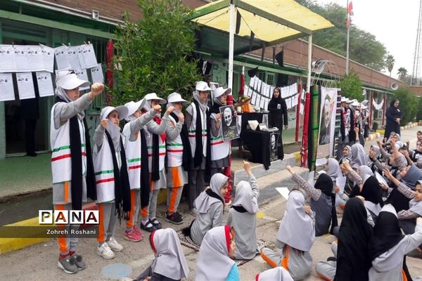 برپایی  کارگاه مهارتی آشنایی با سردار شهید قاسم سلیمانی در دبستان دخترانه اروند ناحیه ۲ اهواز