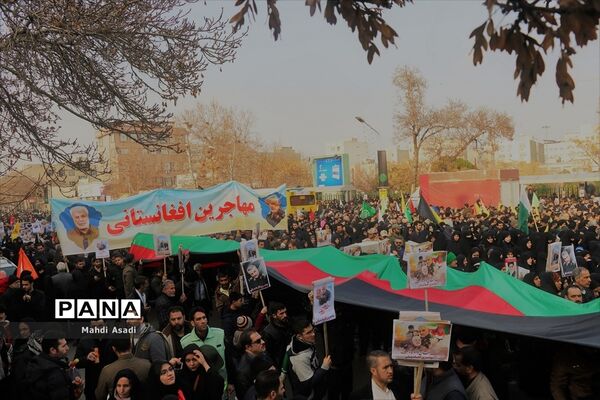 مراسم تشییع پیکر مطهر سپهبد شهید قاسم سلیمانی در مشهد مقدس