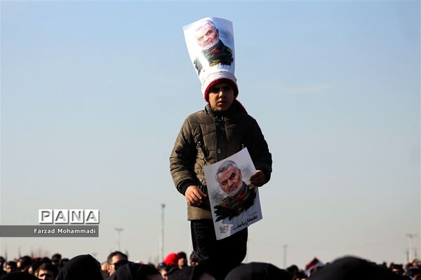 مراسم تشییع پیکر مطهرشهید حاج قاسم سلیمانی و همرزمان شهیدش در تهران