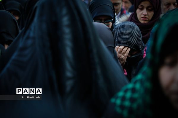 تشییع پیکر شهدای مقاومت در تهران