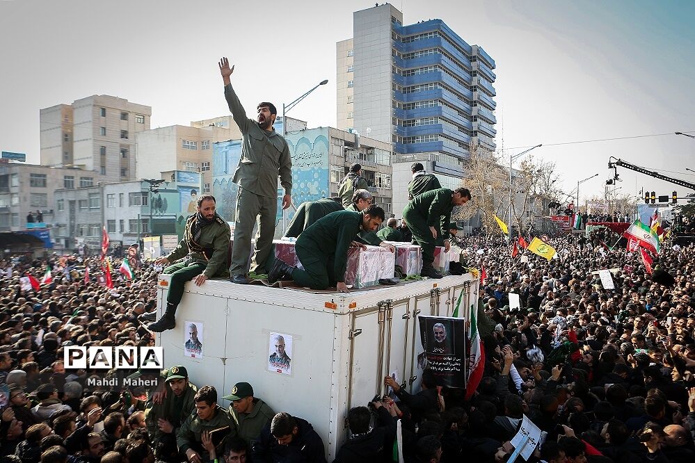 تشییع پیکر شهدای مقاومت در تهران-3