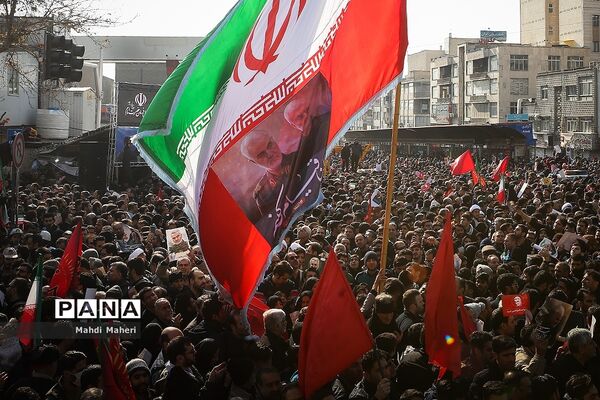 تشییع پیکر شهدای مقاومت در تهران-3