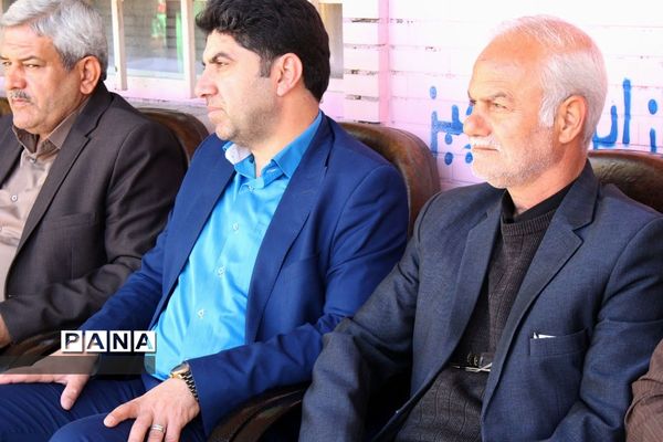 آیین  توزیع شیر رایگان در مدارس خوزستان