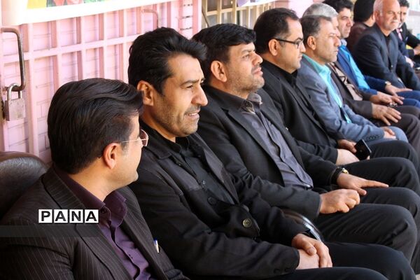 آیین  توزیع شیر رایگان در مدارس خوزستان