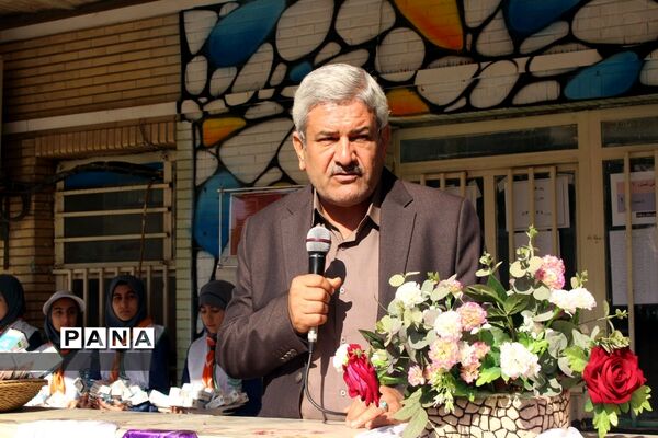 آیین  توزیع شیر رایگان در مدارس خوزستان