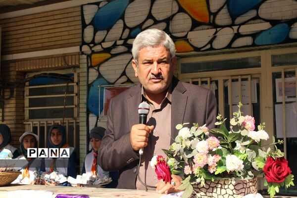 آیین  توزیع شیر رایگان در مدارس خوزستان