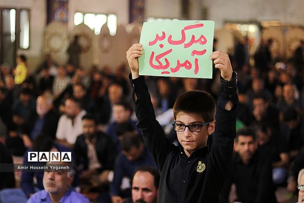 مراسم بزرگداشت شهید حاج قاسم سلیمانی و شهید ابو مهدی المهندس در جزیره کیش