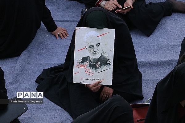 مراسم بزرگداشت شهید حاج قاسم سلیمانی و شهید ابو مهدی المهندس در جزیره کیش