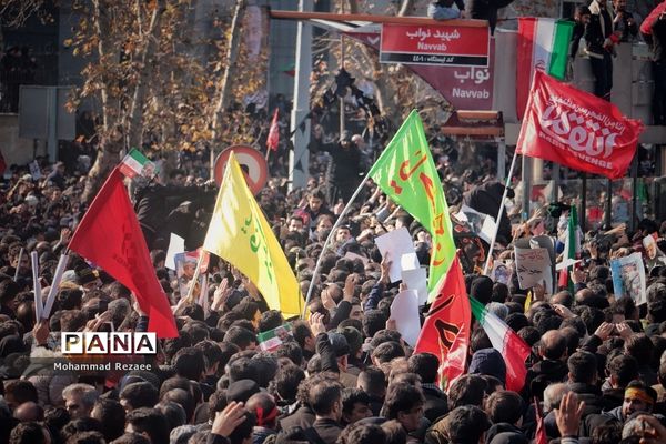 مراسم تشیع پیکر شهید سپهبد قاسم سلیمانی و شهیدان همراهش