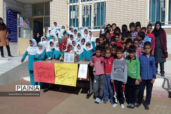 گرامیداشت سردار دلها، شهید حاج قاسم سلیمانی در مدارس نی ریز