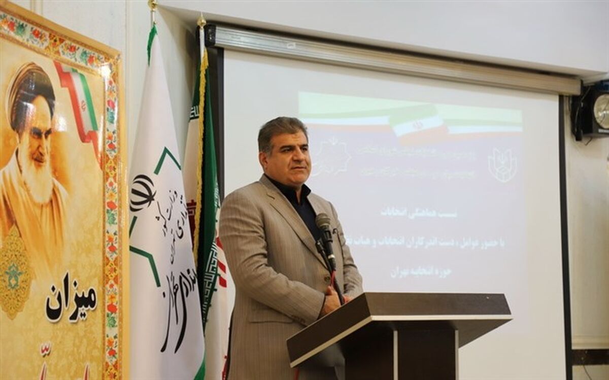 فولادوند: آموزش و پرورش سرباز نظام است