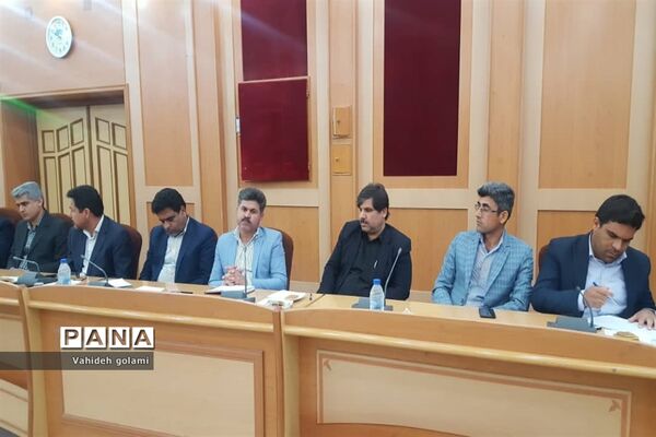 جلسه ستاد مدیریت بحران  شهرستان  دشتستان